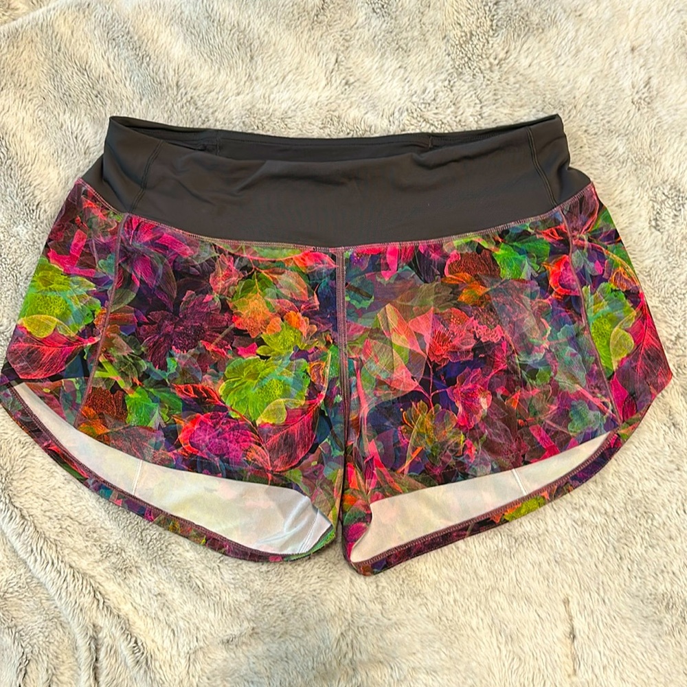 Lulu Speed Up Shorts